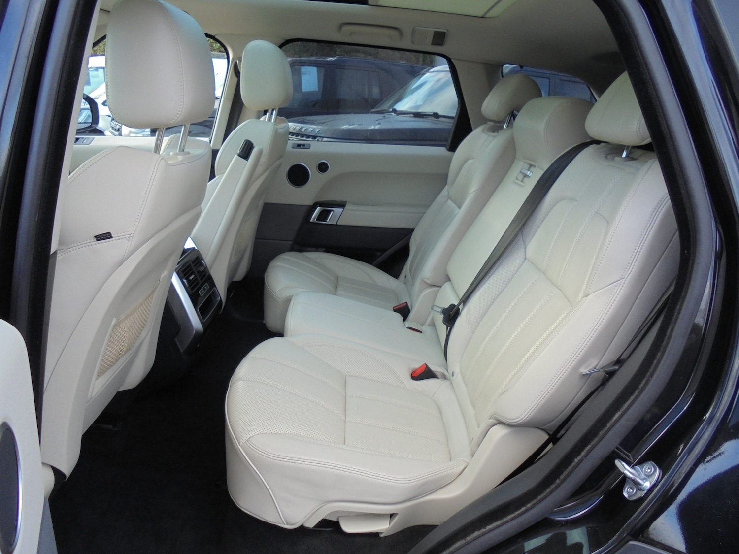 Used Land Rover Range Rover Sport 2018 for sale - 77661920: Photo 15