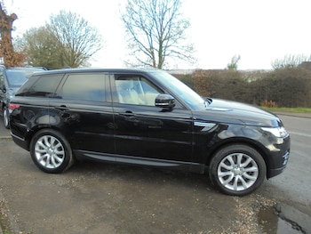 Used Land Rover Range Rover Sport 2018 for sale - 77661920: Photo