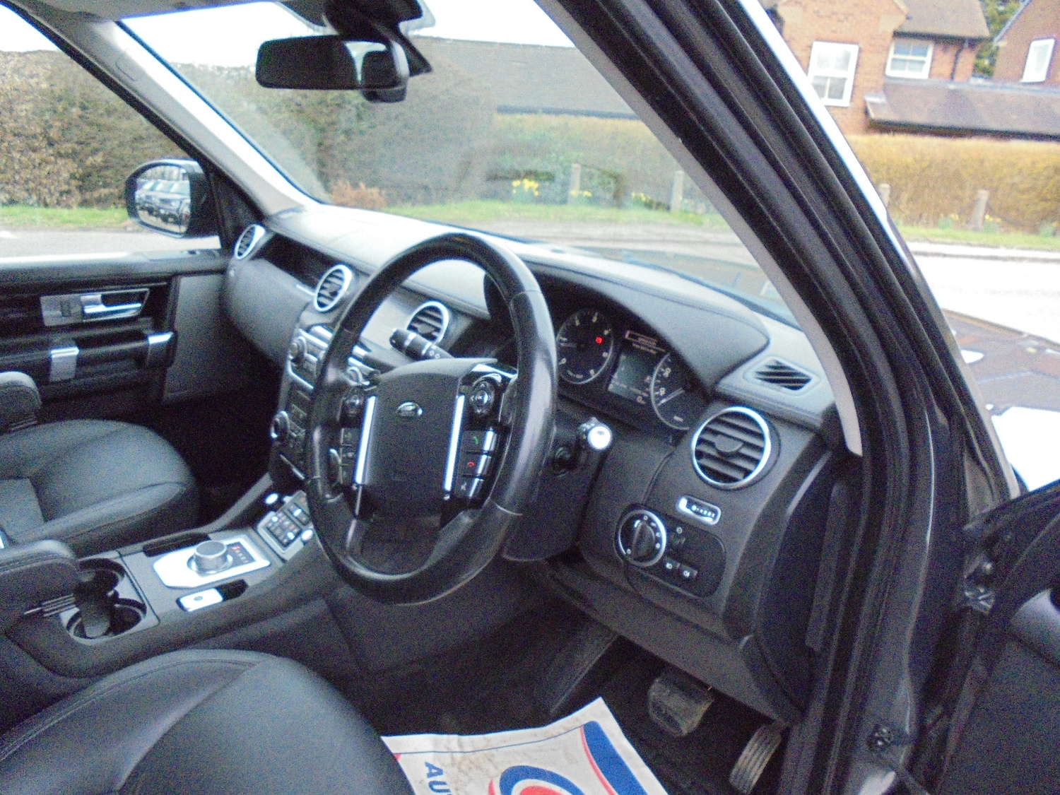 Used Land Rover Discovery 2016 for sale - 77790383: Photo 25