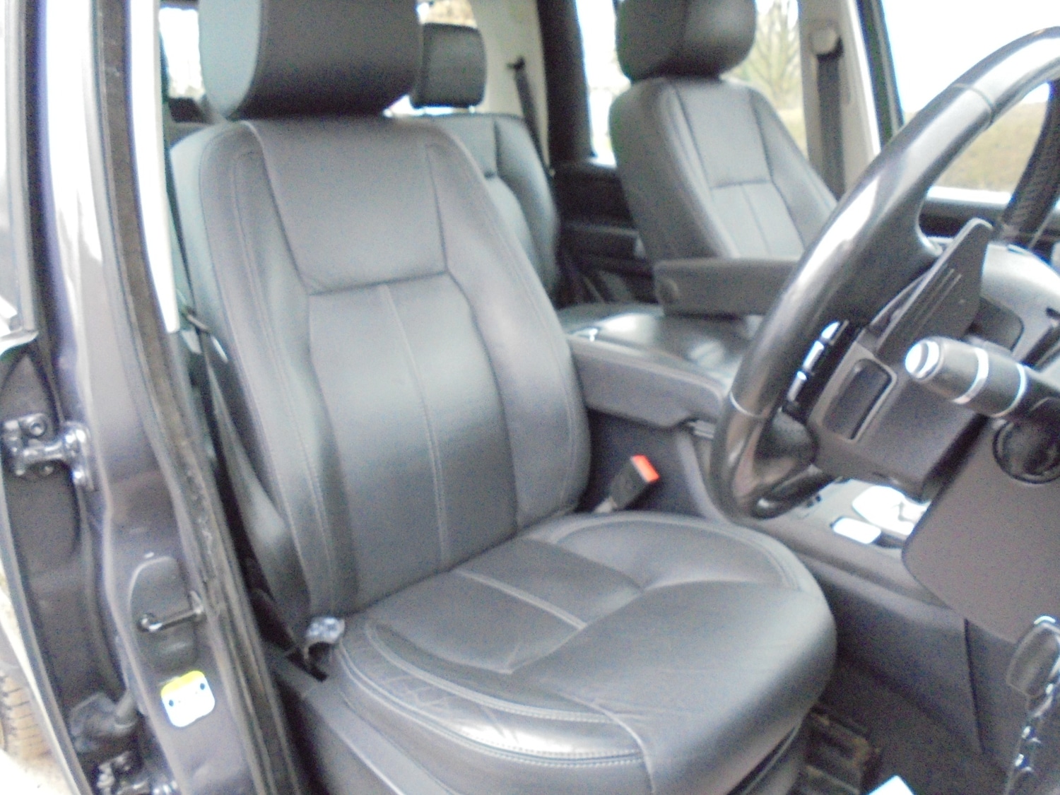 Used Land Rover Discovery 2016 for sale - 77790383: Photo 26