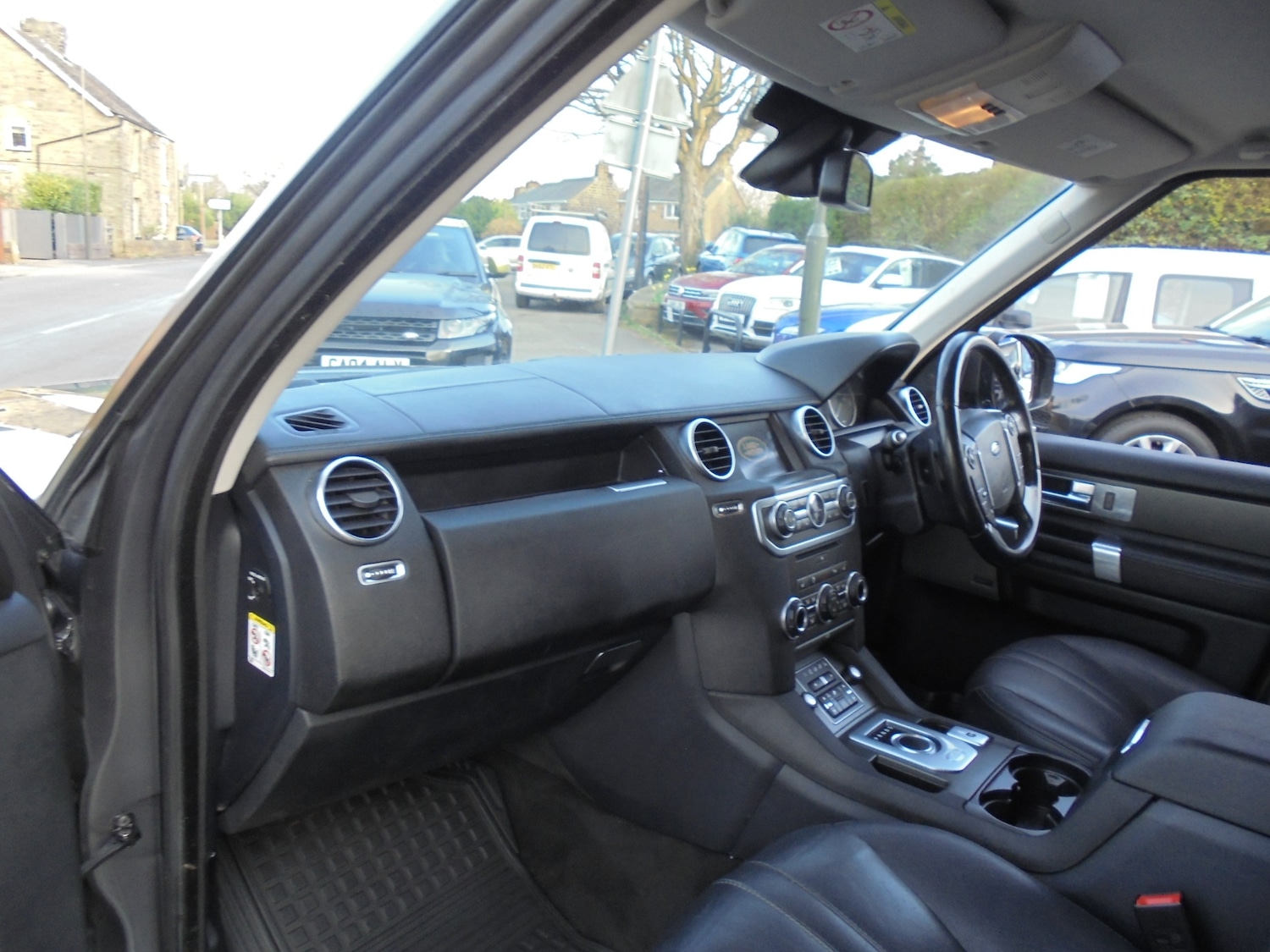 Used Land Rover Discovery 2016 for sale - 77975729: Photo 13