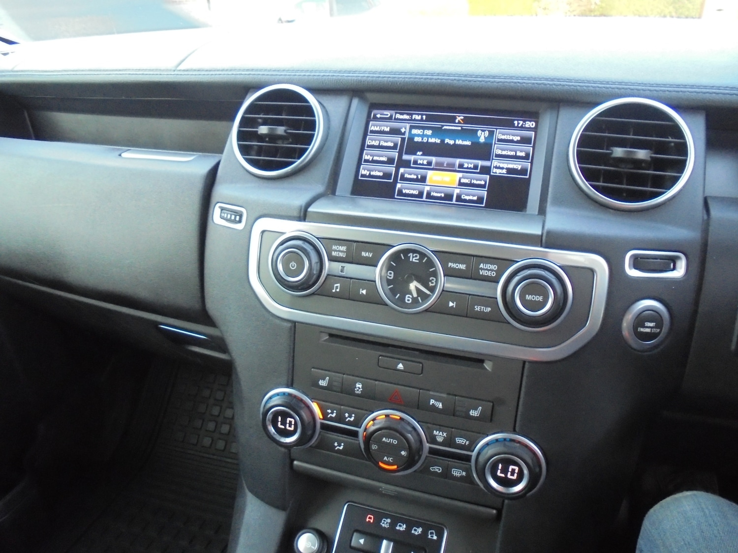 Used Land Rover Discovery 2016 for sale - 77975729: Photo 25