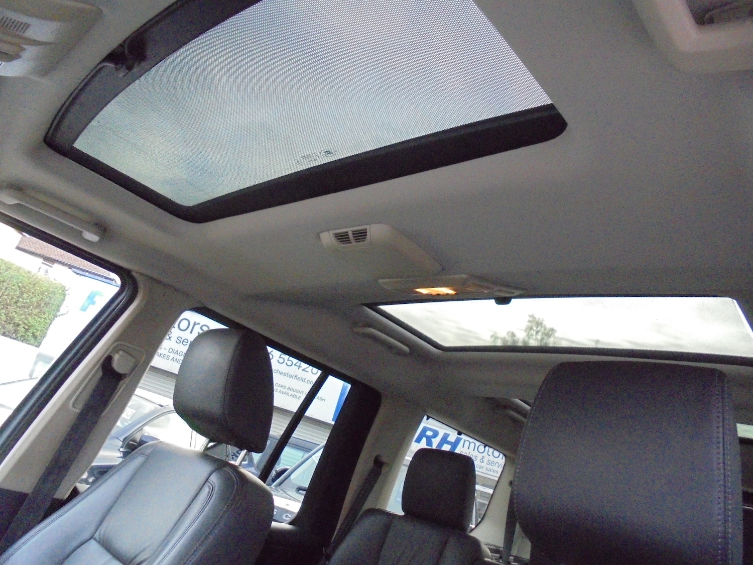 Used Land Rover Discovery 2015 for sale - 76363019: Photo 15