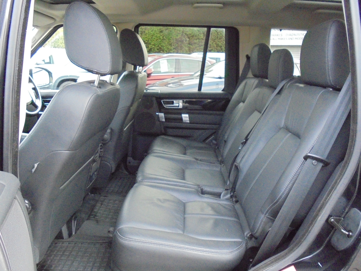 Used Land Rover Discovery 2015 for sale - 76363019: Photo 17