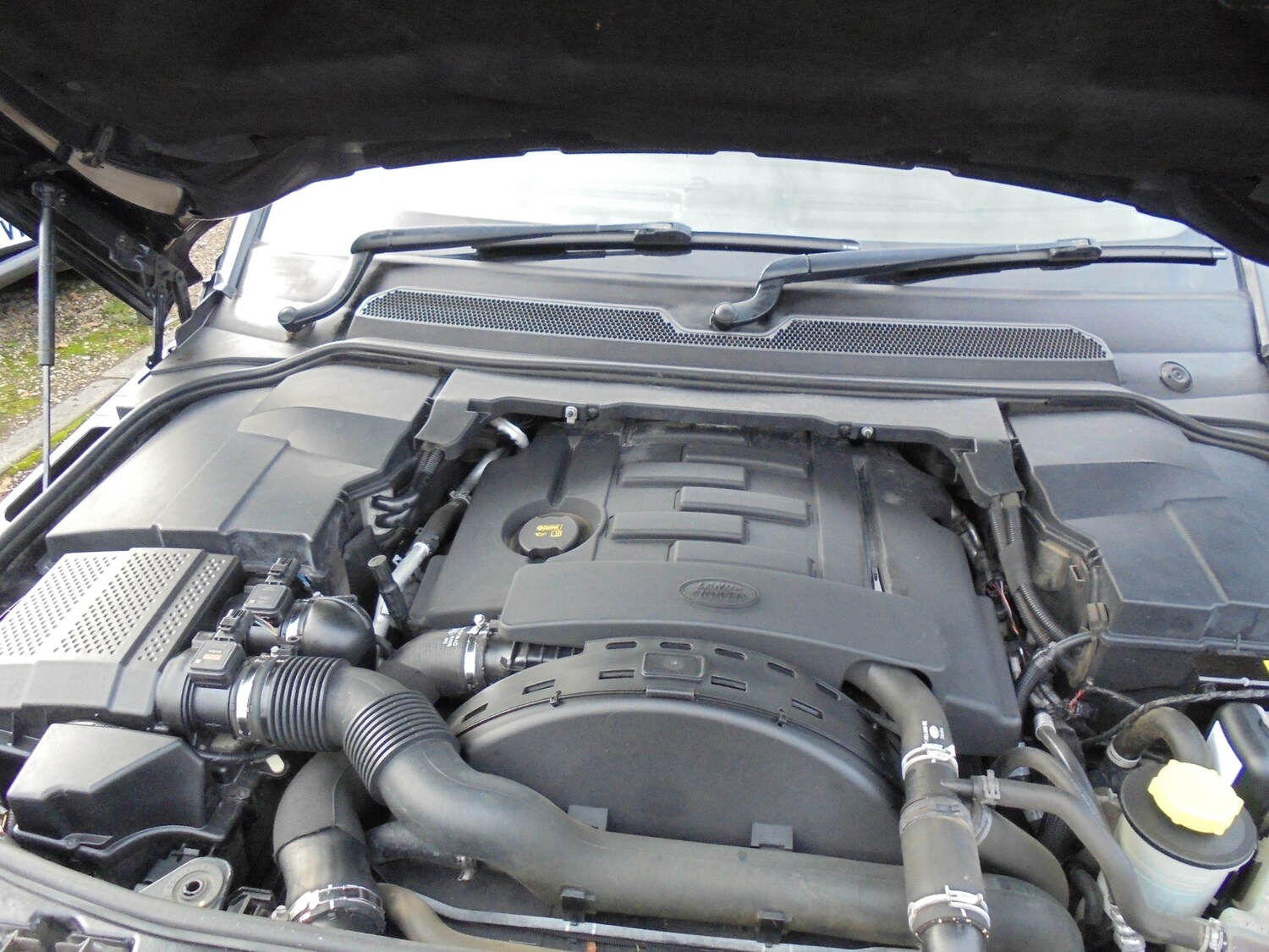 Used Land Rover Discovery 2015 for sale - 76363019: Photo 28