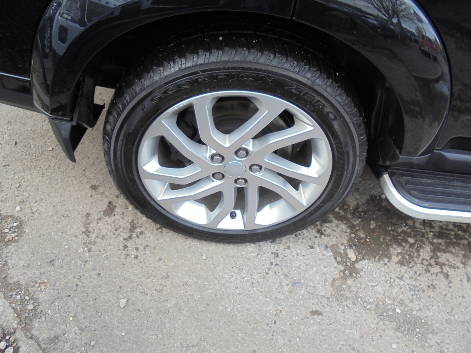 Used Land Rover Discovery 2016 for sale - 78106013: Photo 11