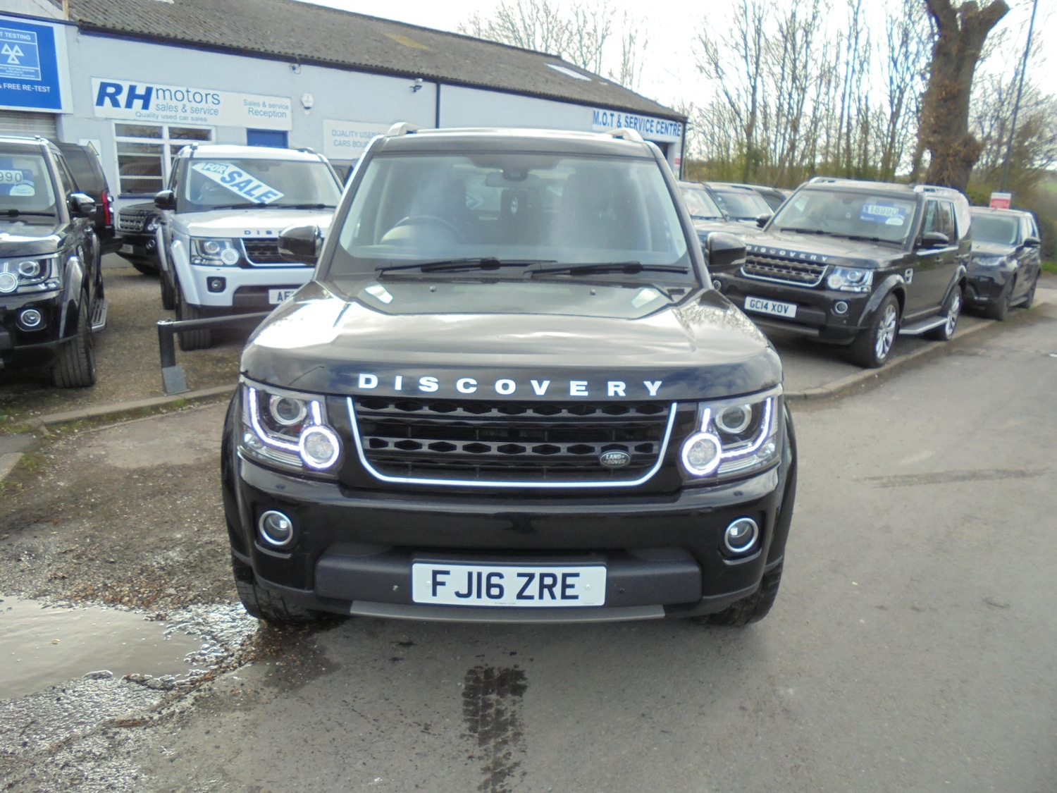 Used Land Rover Discovery 2016 for sale - 78106013: Photo 2