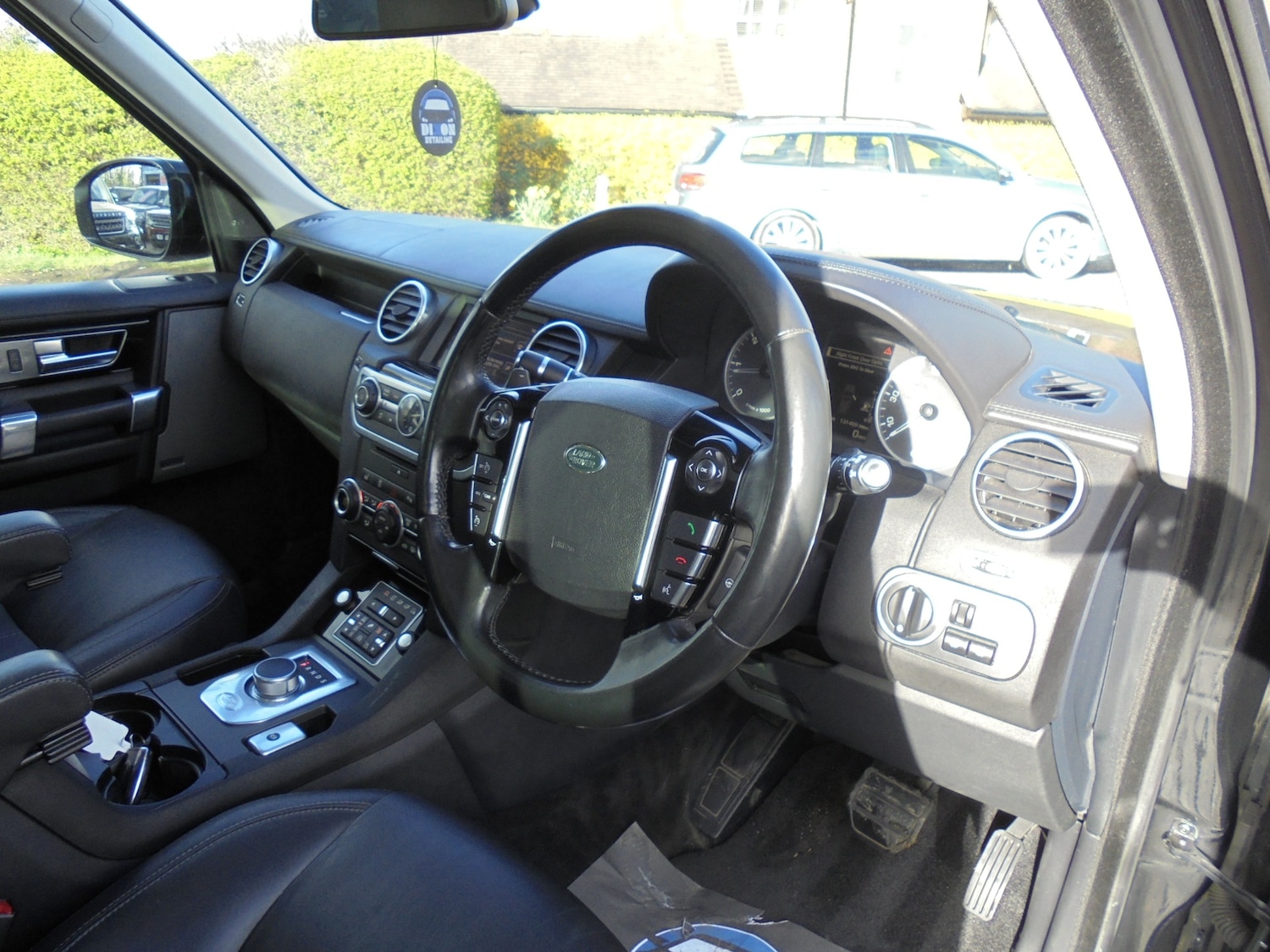 Used Land Rover Discovery 2016 for sale - 78106013: Photo 26