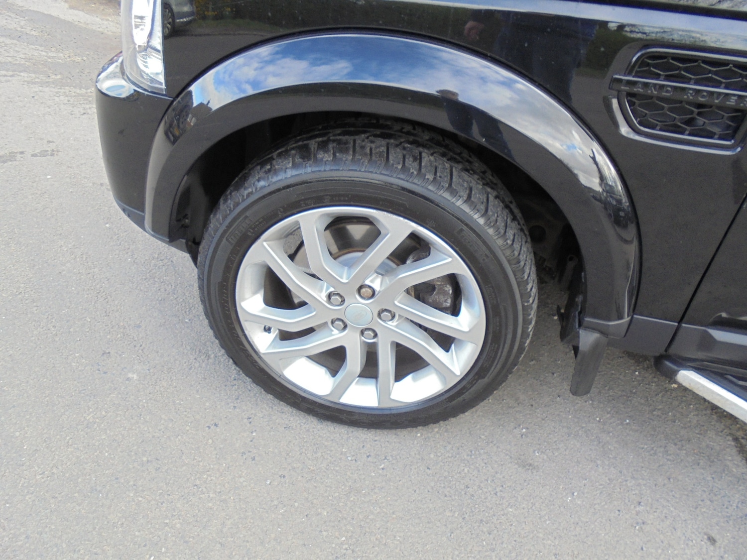 Used Land Rover Discovery 2016 for sale - 78106013: Photo 9