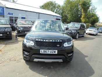 Used Land Rover Range Rover Sport 2018 for sale - 79542433: Photo