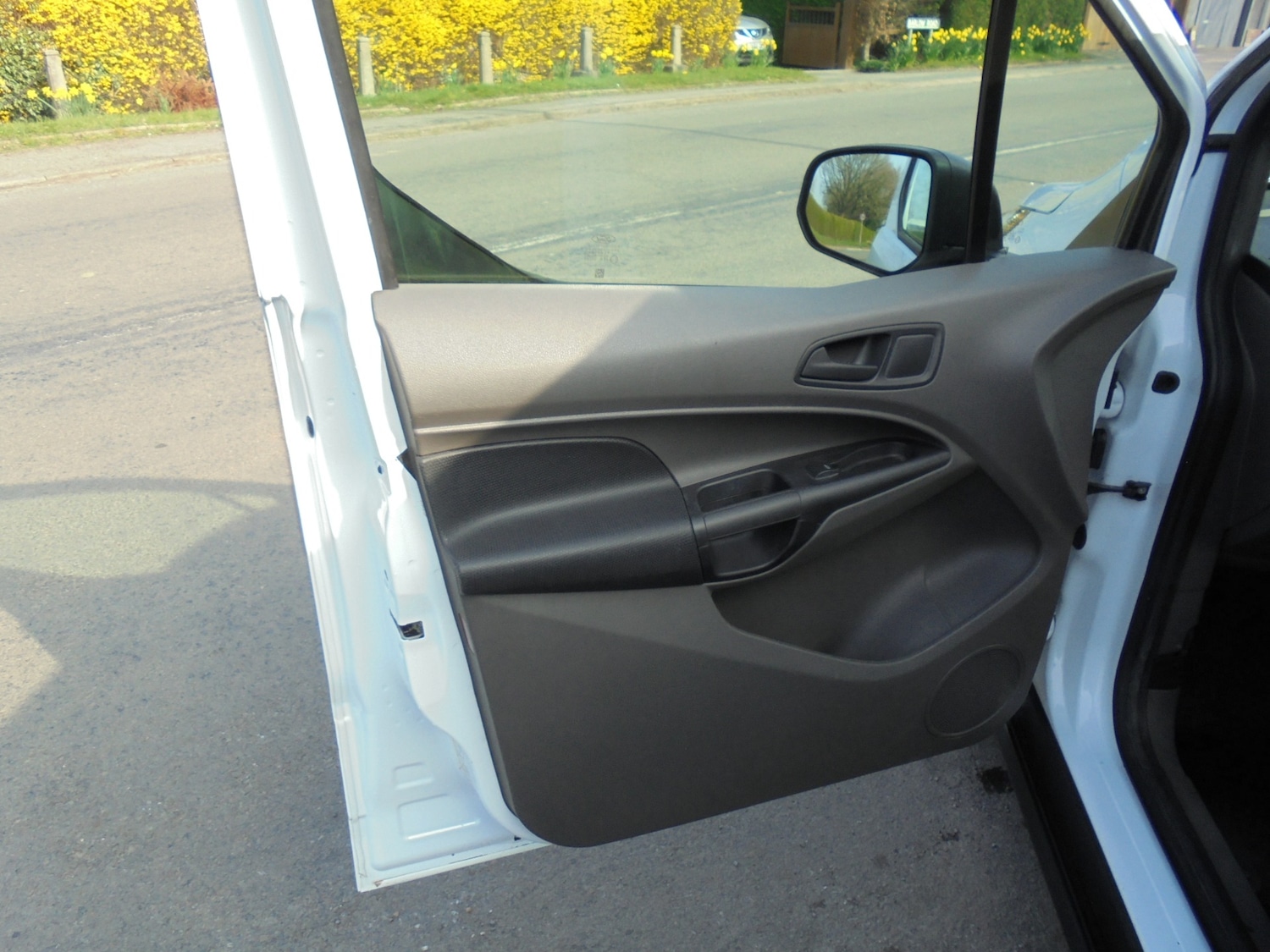 Used Ford Transit Connect 2018 for sale - 77975638: Photo 9