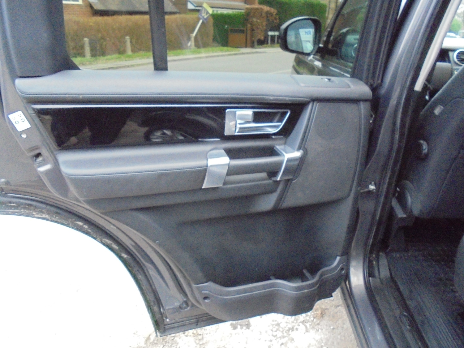 Used Land Rover Discovery 2016 for sale - 76932198: Photo 16