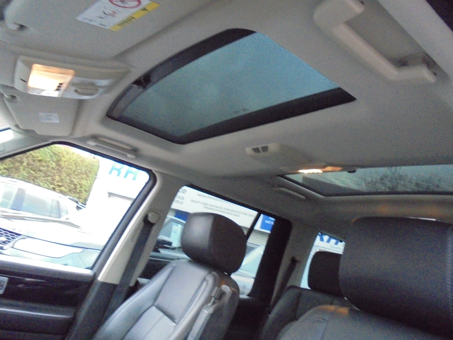 Used Land Rover Discovery 2016 for sale - 76932198: Photo 18