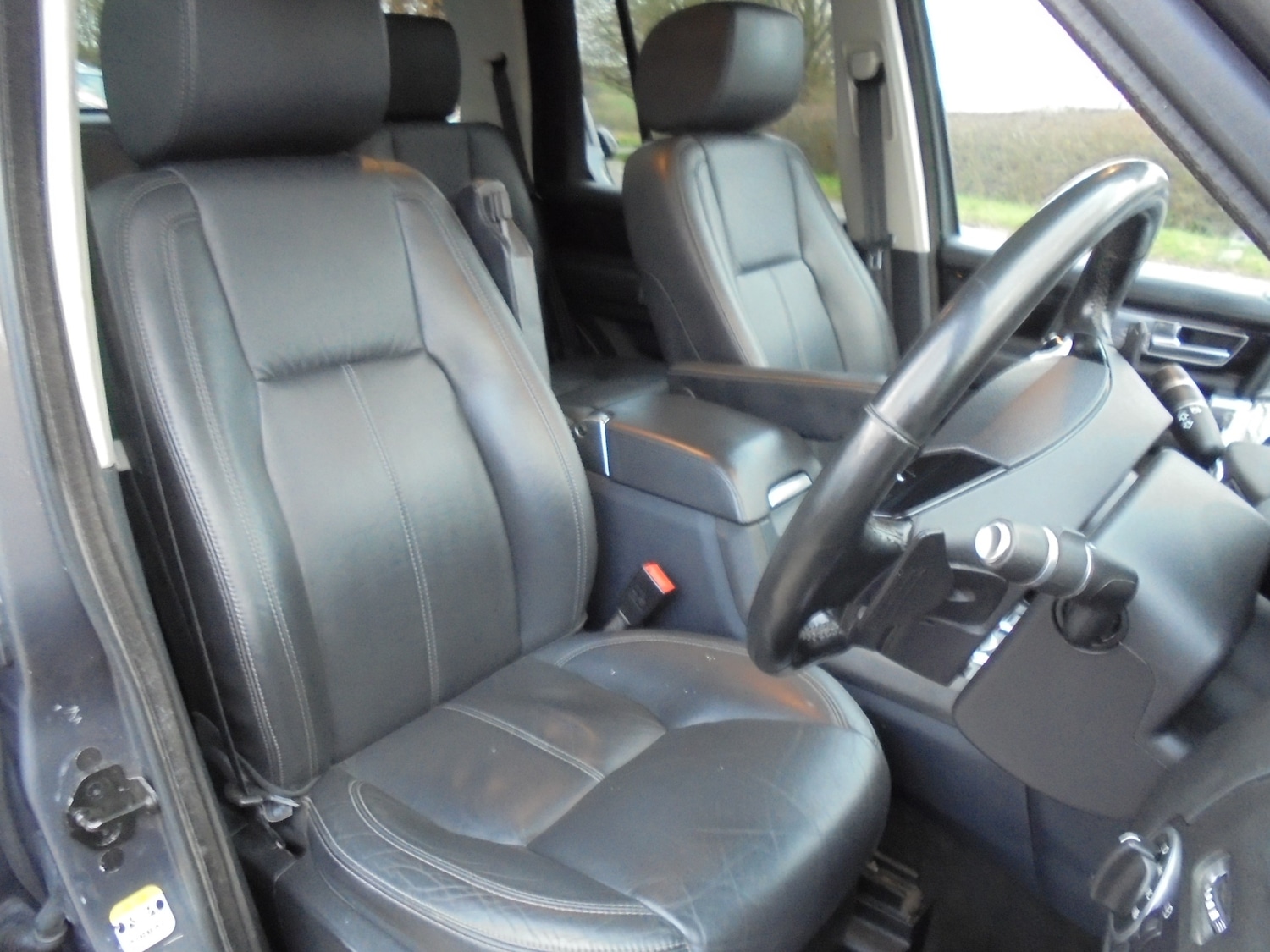 Used Land Rover Discovery 2016 for sale - 76932198: Photo 24