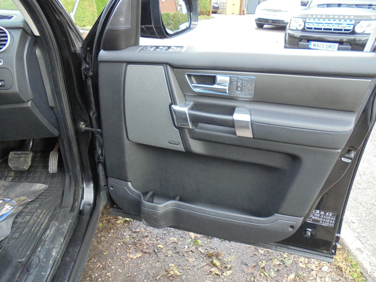 Used Land Rover Discovery 2015 for sale - 76205319: Photo 23