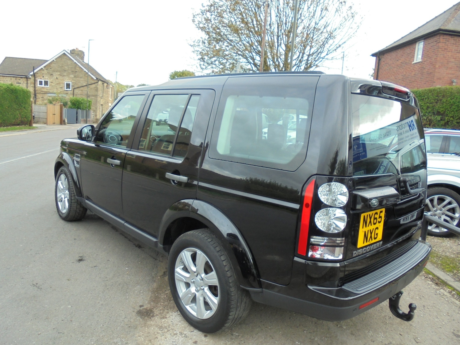 Used Land Rover Discovery 2015 for sale - 76205319: Photo 6