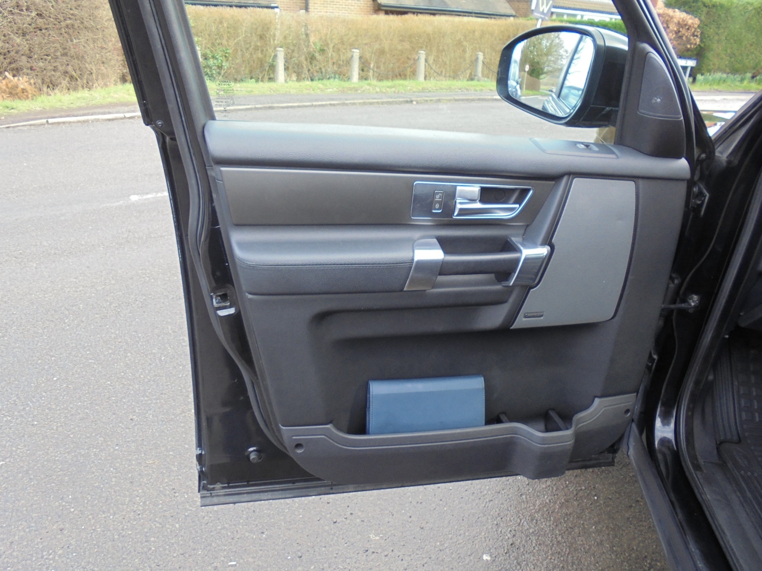 Used Land Rover Discovery 2015 for sale - 77656445: Photo 12