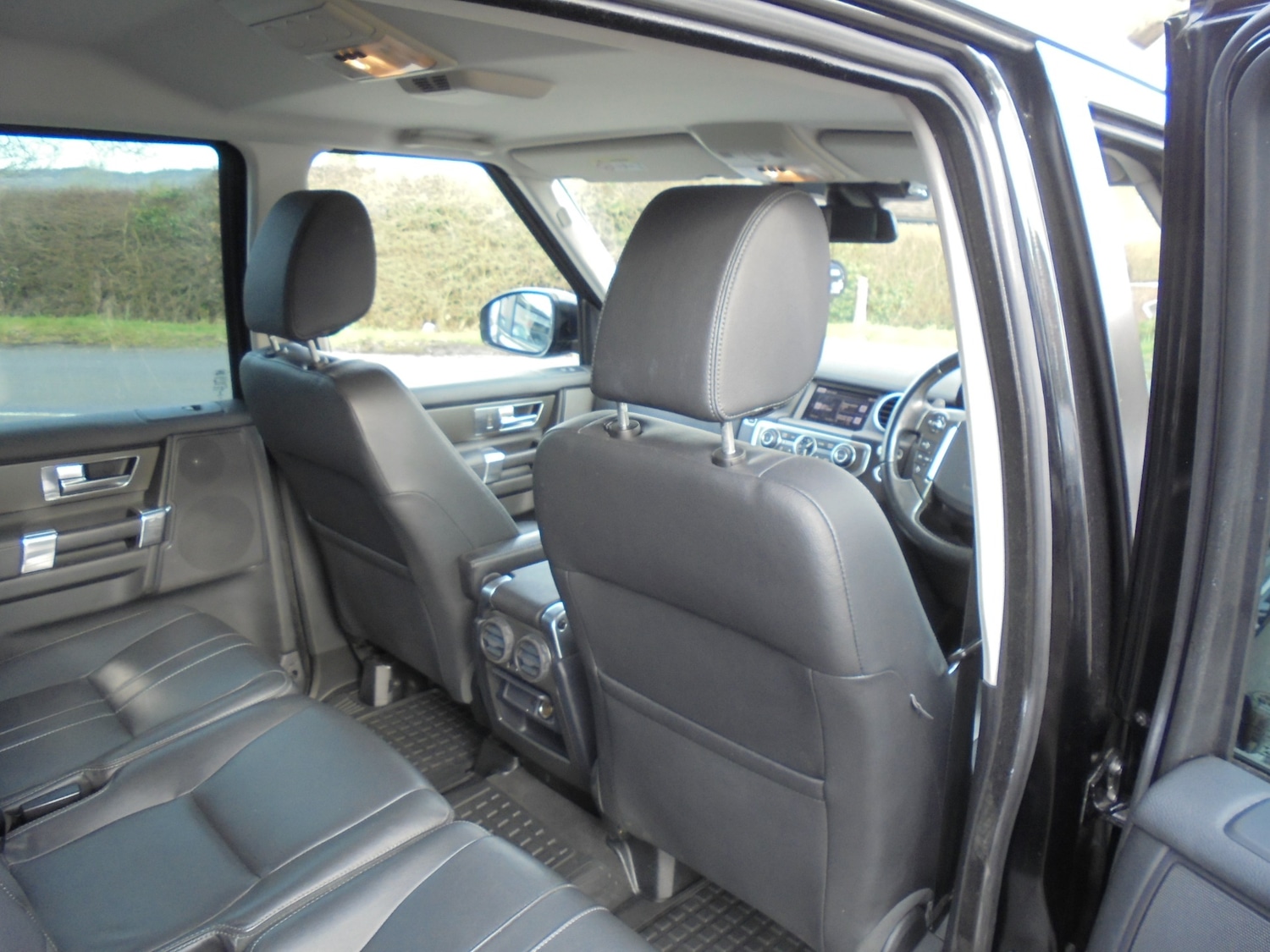 Used Land Rover Discovery 2015 for sale - 77656445: Photo 23