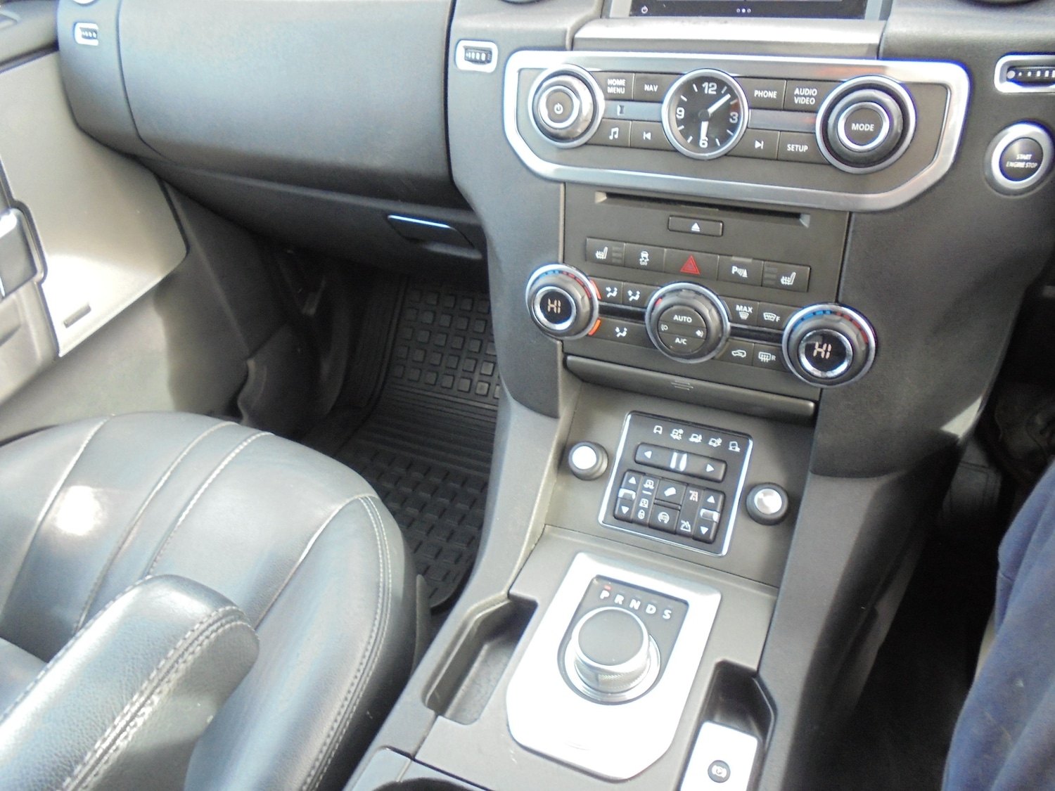 Used Land Rover Discovery 2015 for sale - 77656445: Photo 28