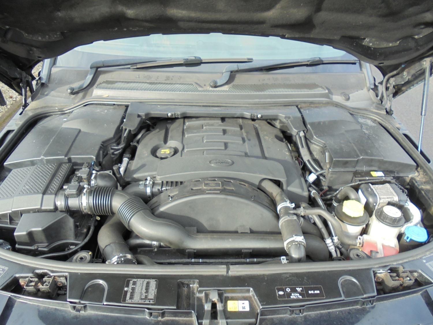 Used Land Rover Discovery 2015 for sale - 77656445: Photo 34