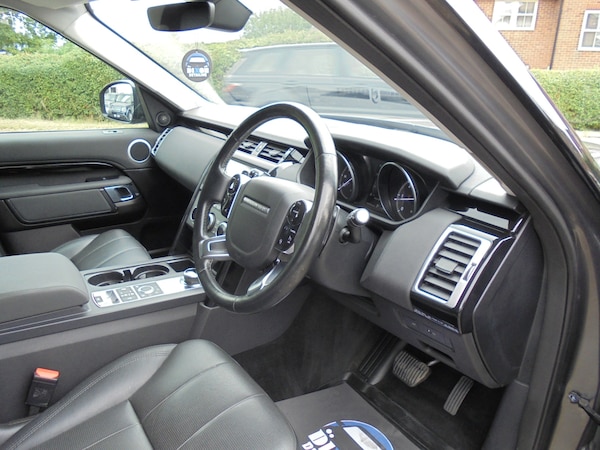 Used Land Rover Discovery 2019 for sale - 75673229: Photo 16