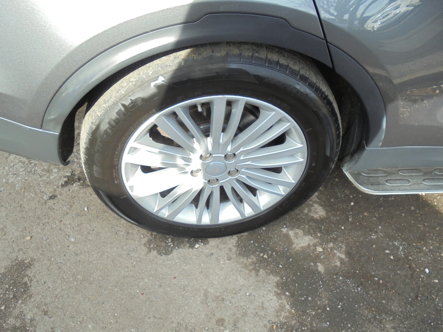 Used Land Rover Discovery 2017 for sale - 77656427: Photo 10