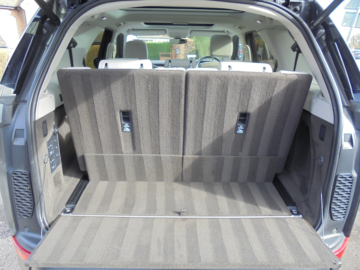 Used Land Rover Discovery 2017 for sale - 77656427: Photo 20