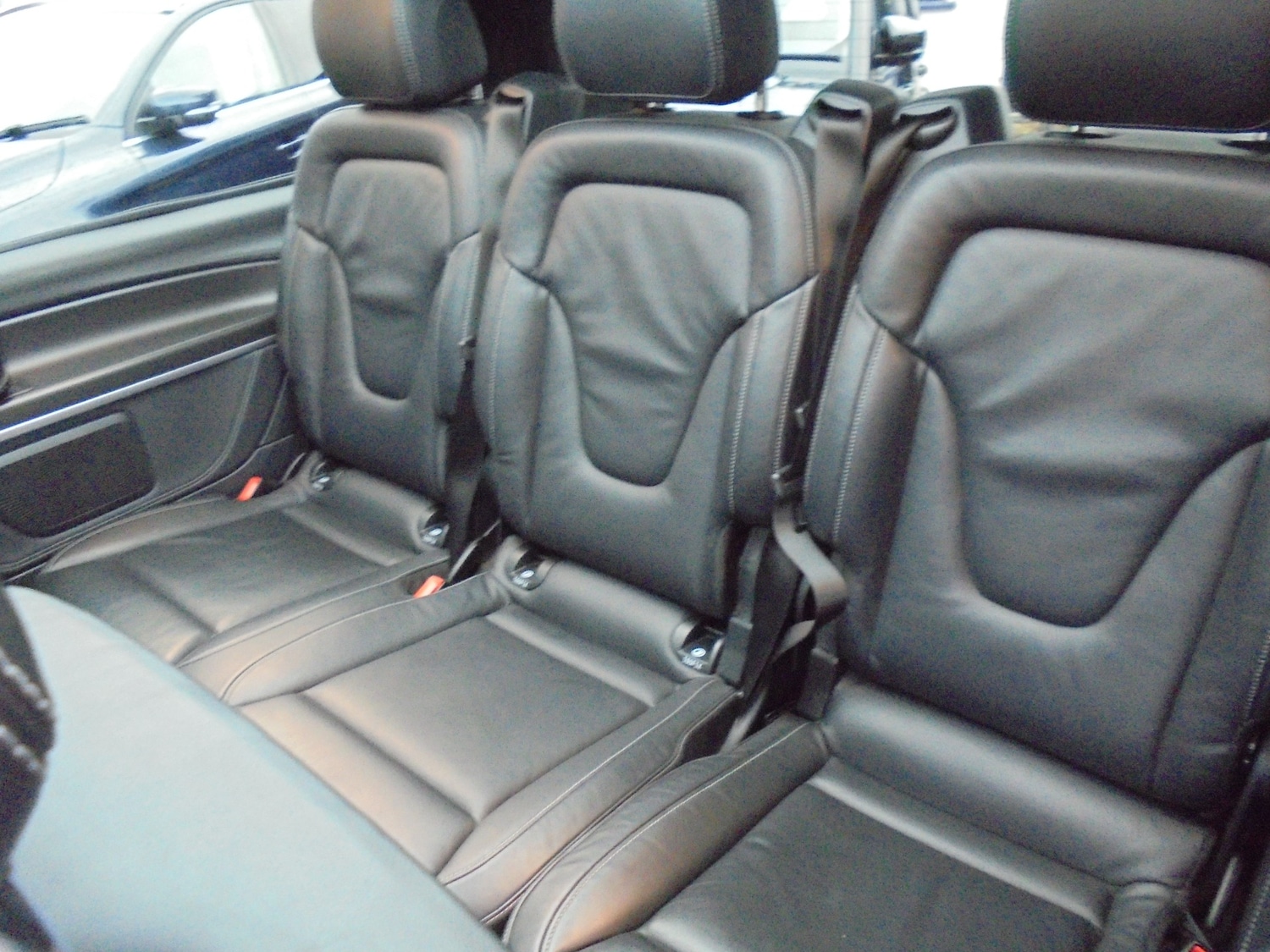 Used Mercedes-Benz V-Class 2020 for sale - 76541661: Photo 18