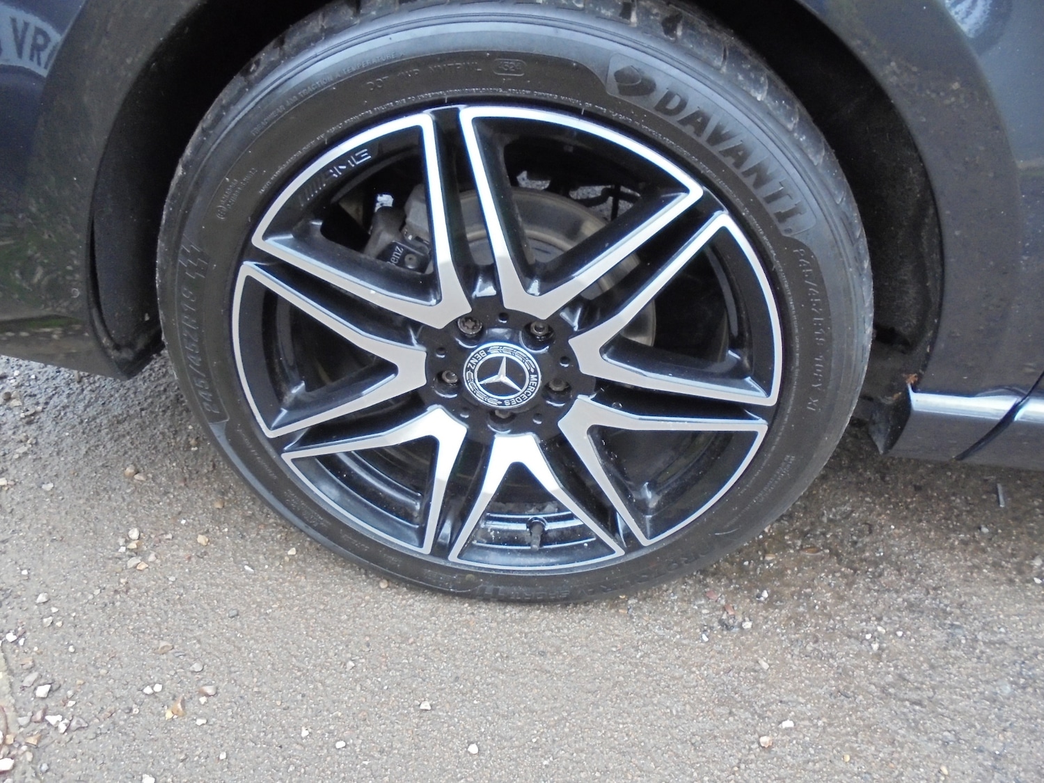 Used Mercedes-Benz V-Class 2020 for sale - 76541661: Photo 5