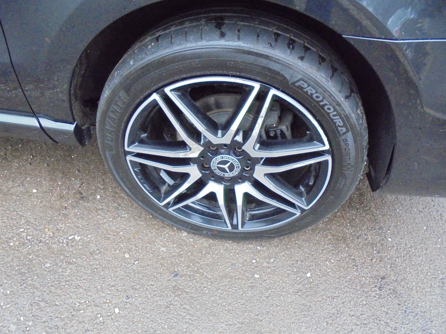 Used Mercedes-Benz V-Class 2020 for sale - 76541661: Photo 8