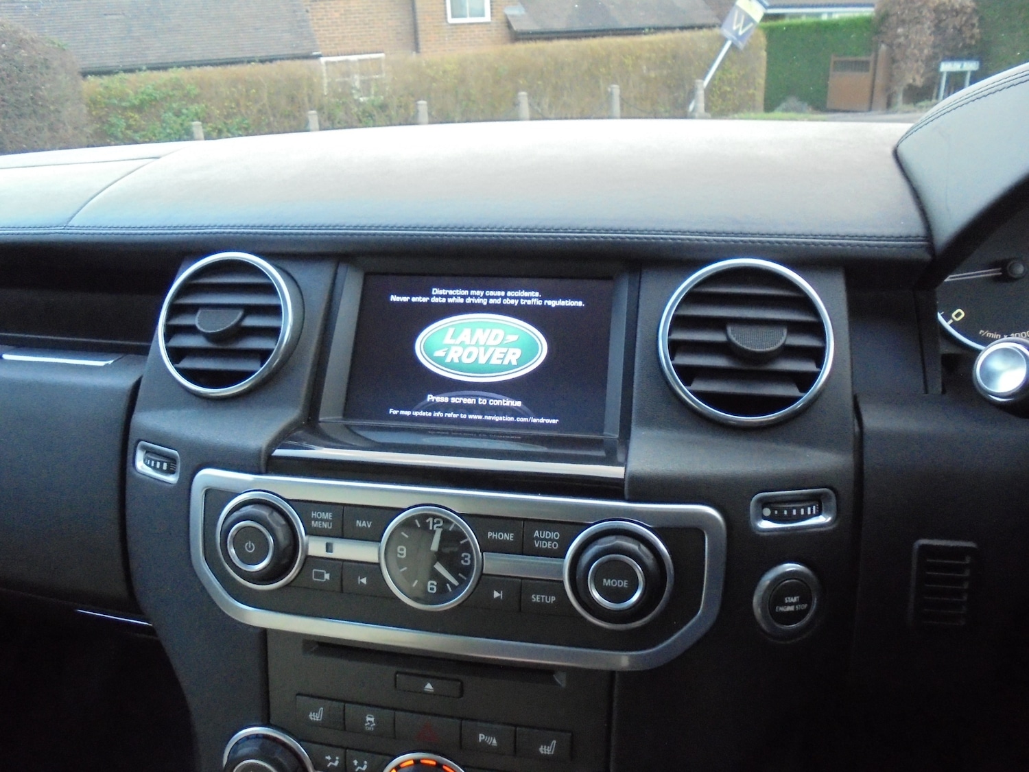 Used Land Rover Discovery 2014 for sale - 76725431: Photo 33