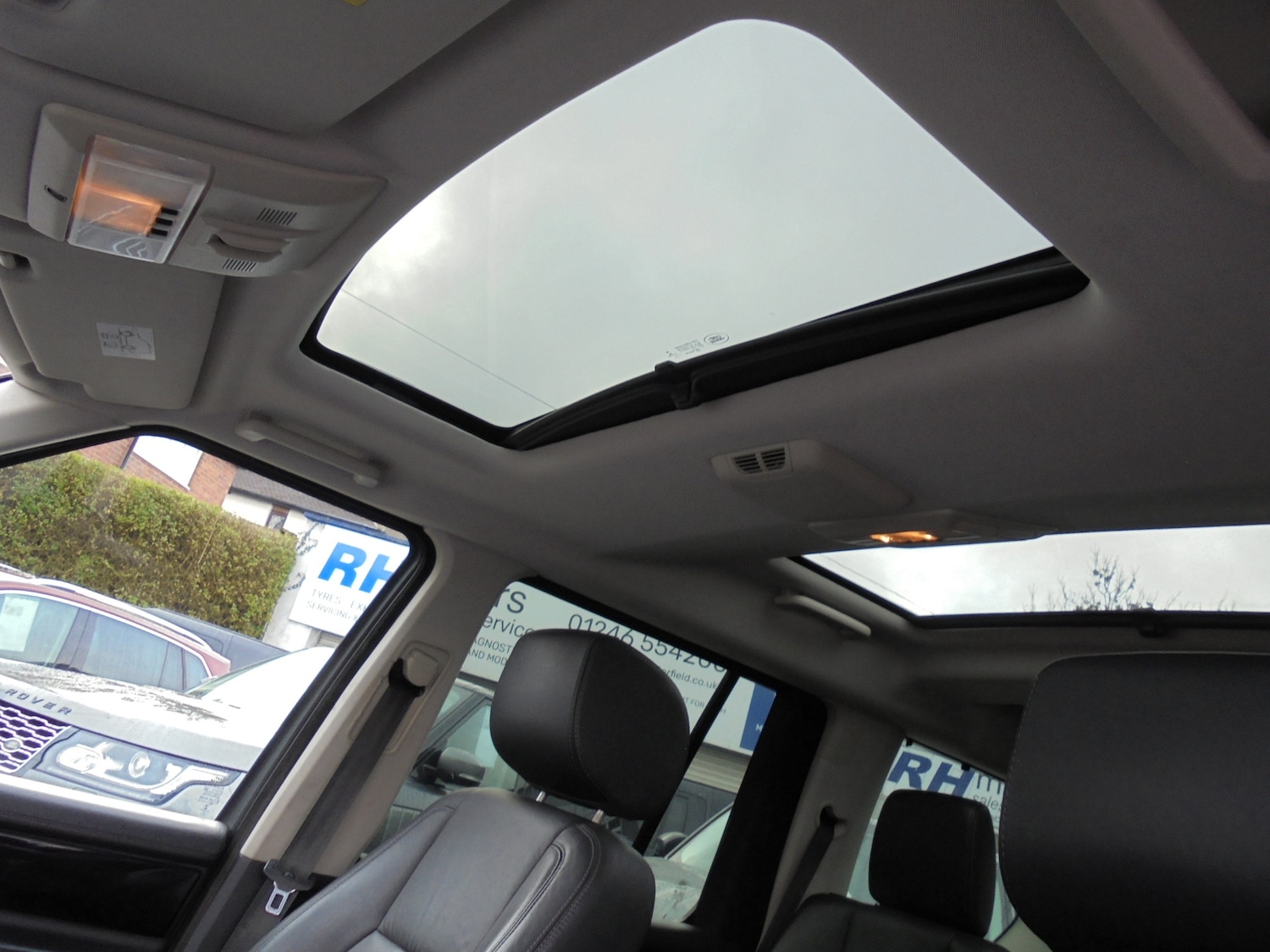 Used Land Rover Discovery 2016 for sale - 77240448: Photo 16