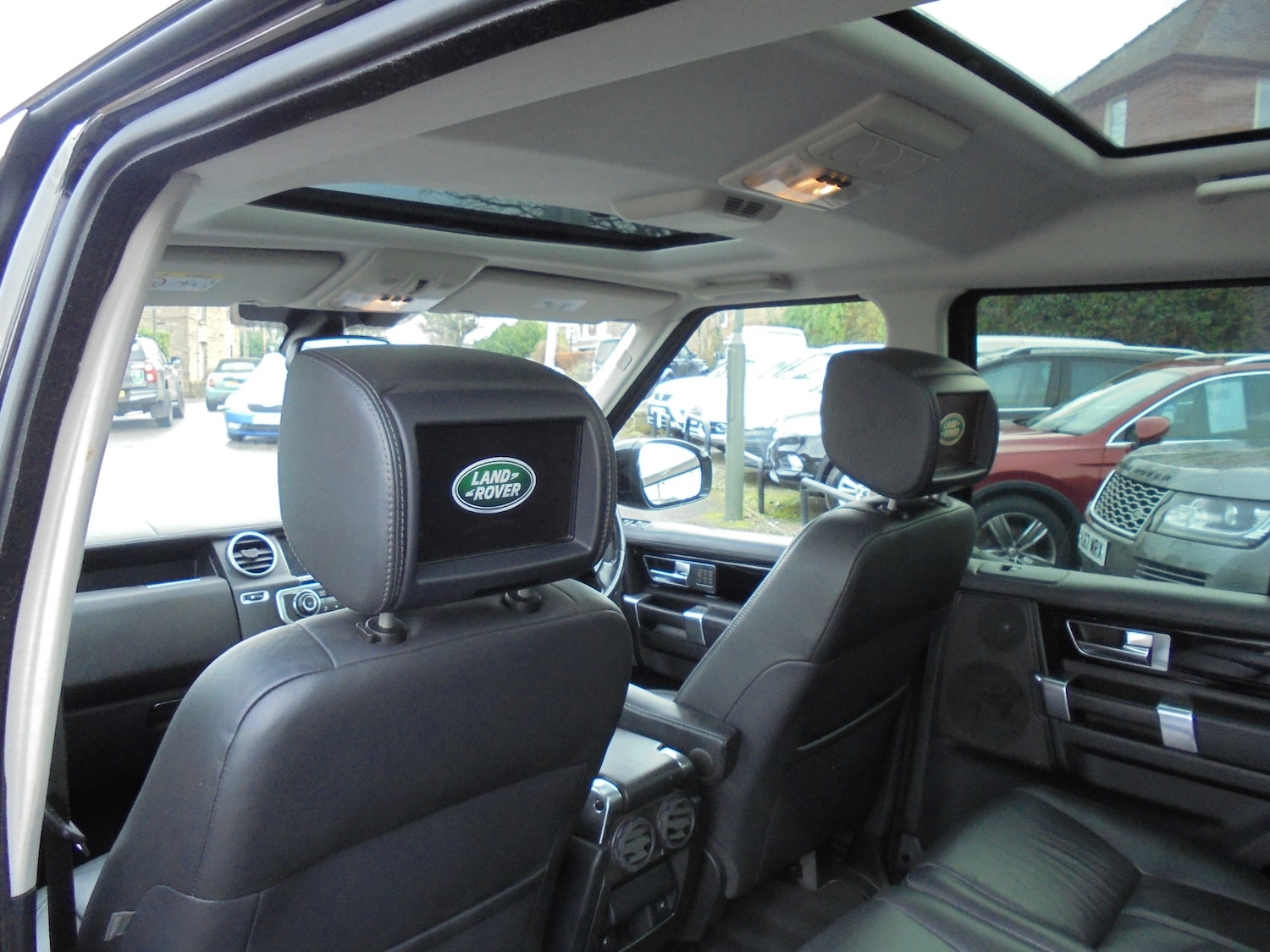 Used Land Rover Discovery 2016 for sale - 77240448: Photo 18