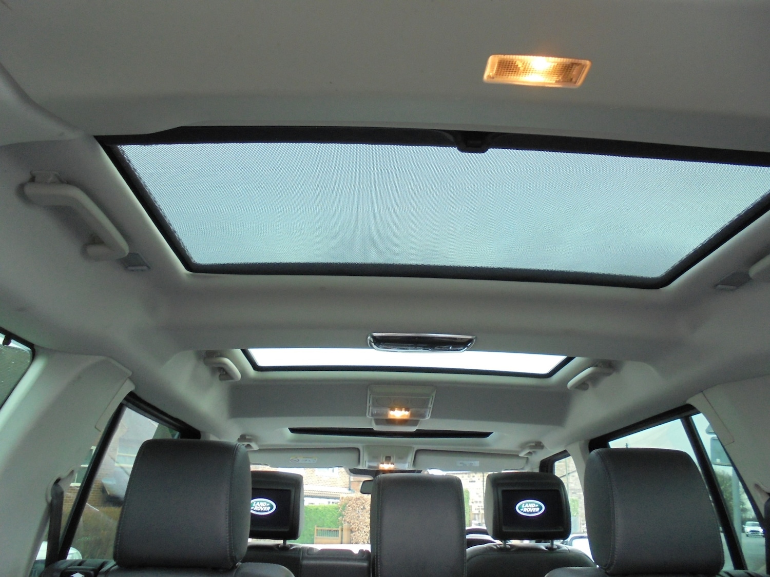 Used Land Rover Discovery 2016 for sale - 77240448: Photo 21