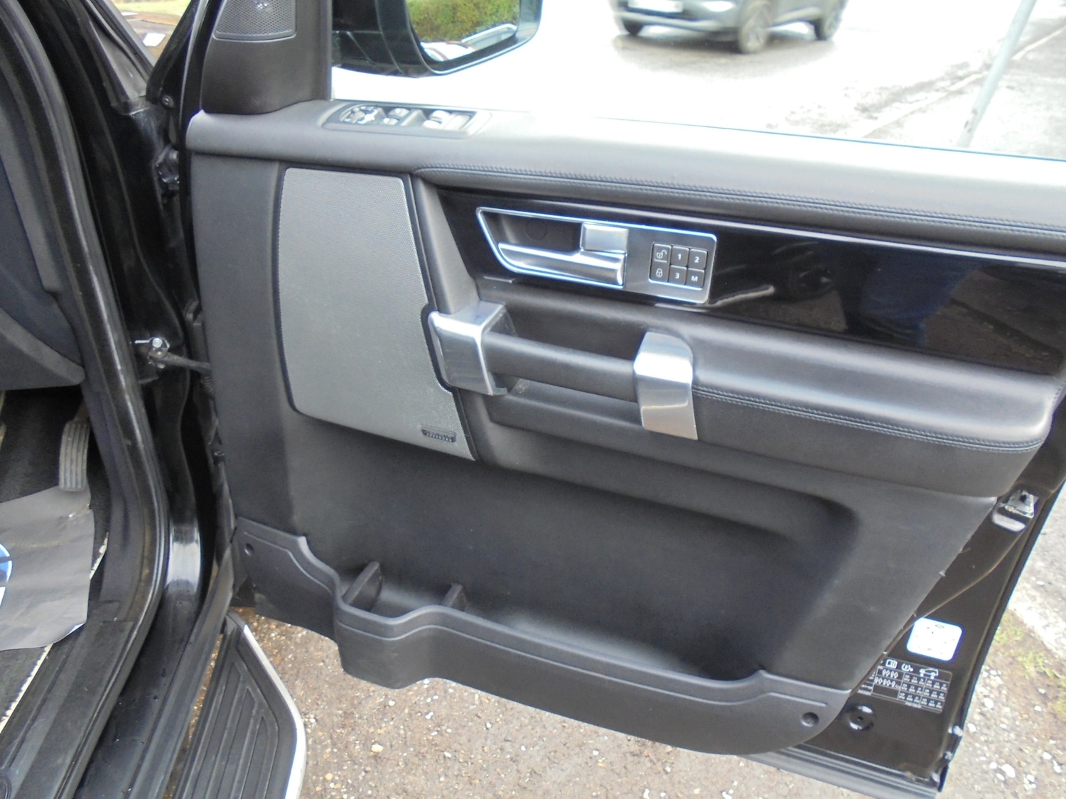 Used Land Rover Discovery 2016 for sale - 77240448: Photo 28