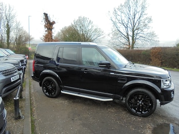 Used Land Rover Discovery 2016 for sale - 77240448: Photo