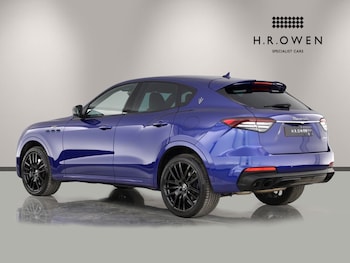 Used Maserati Levante 2022 for sale - 79552440: Photo