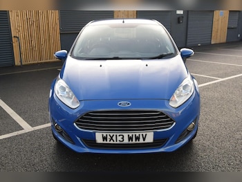 Used Ford Fiesta 2013 for sale - 77681740: Photo