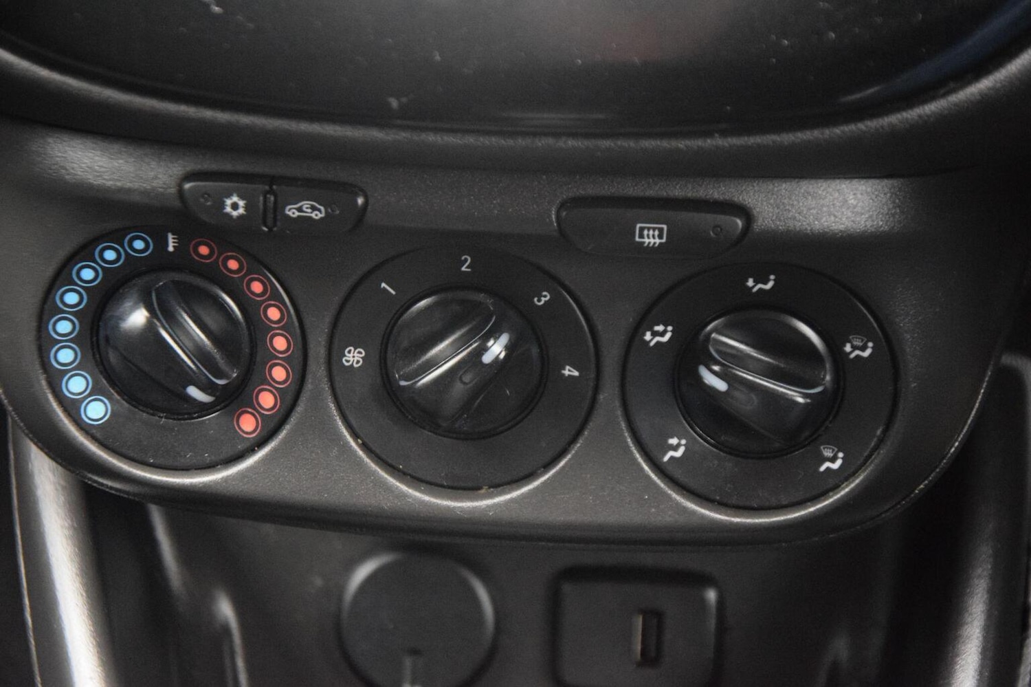 Used Vauxhall Corsa 2018 for sale - 77154406: Photo 21