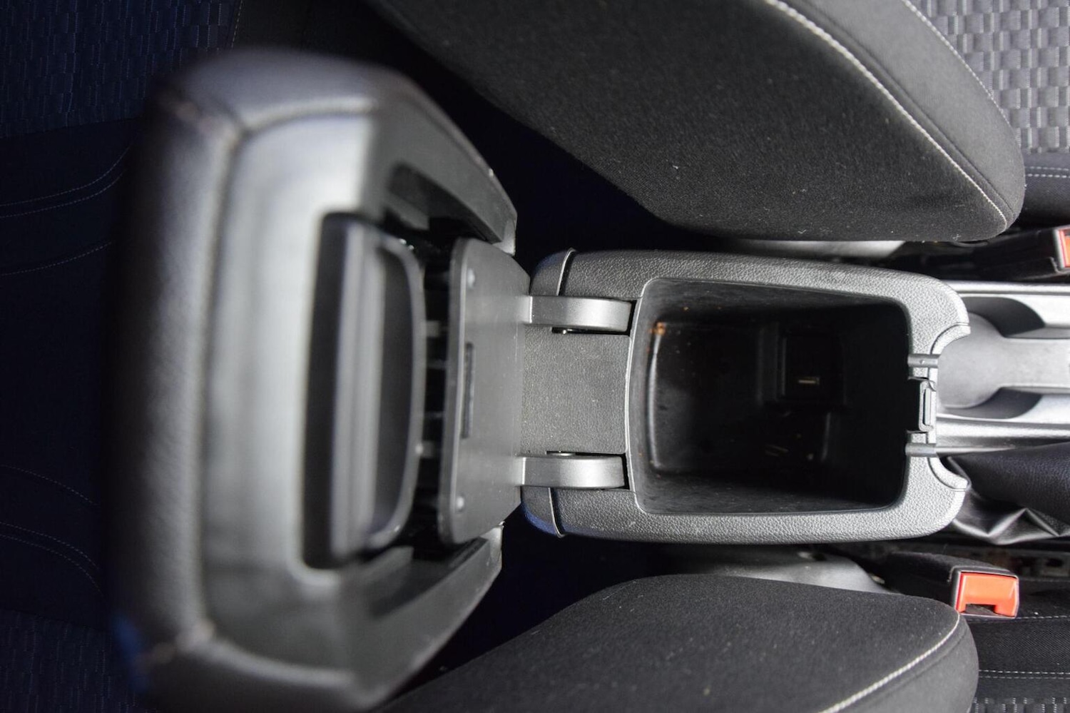 Used Vauxhall Astra 2016 for sale - 77650047: Photo 11