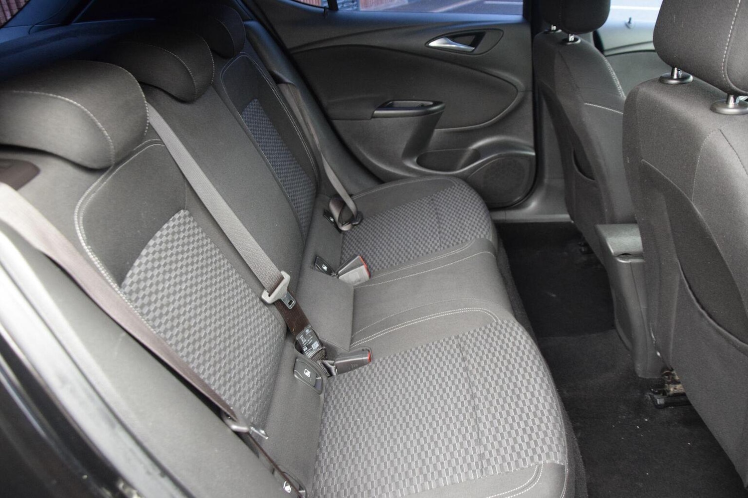 Used Vauxhall Astra 2016 for sale - 77650047: Photo 14