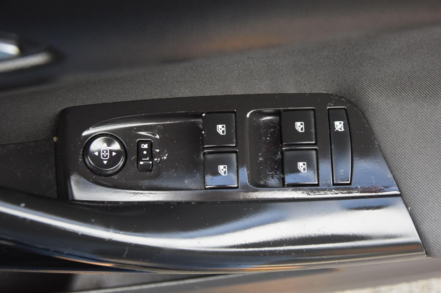 Used Vauxhall Astra 2016 for sale - 77650047: Photo 20