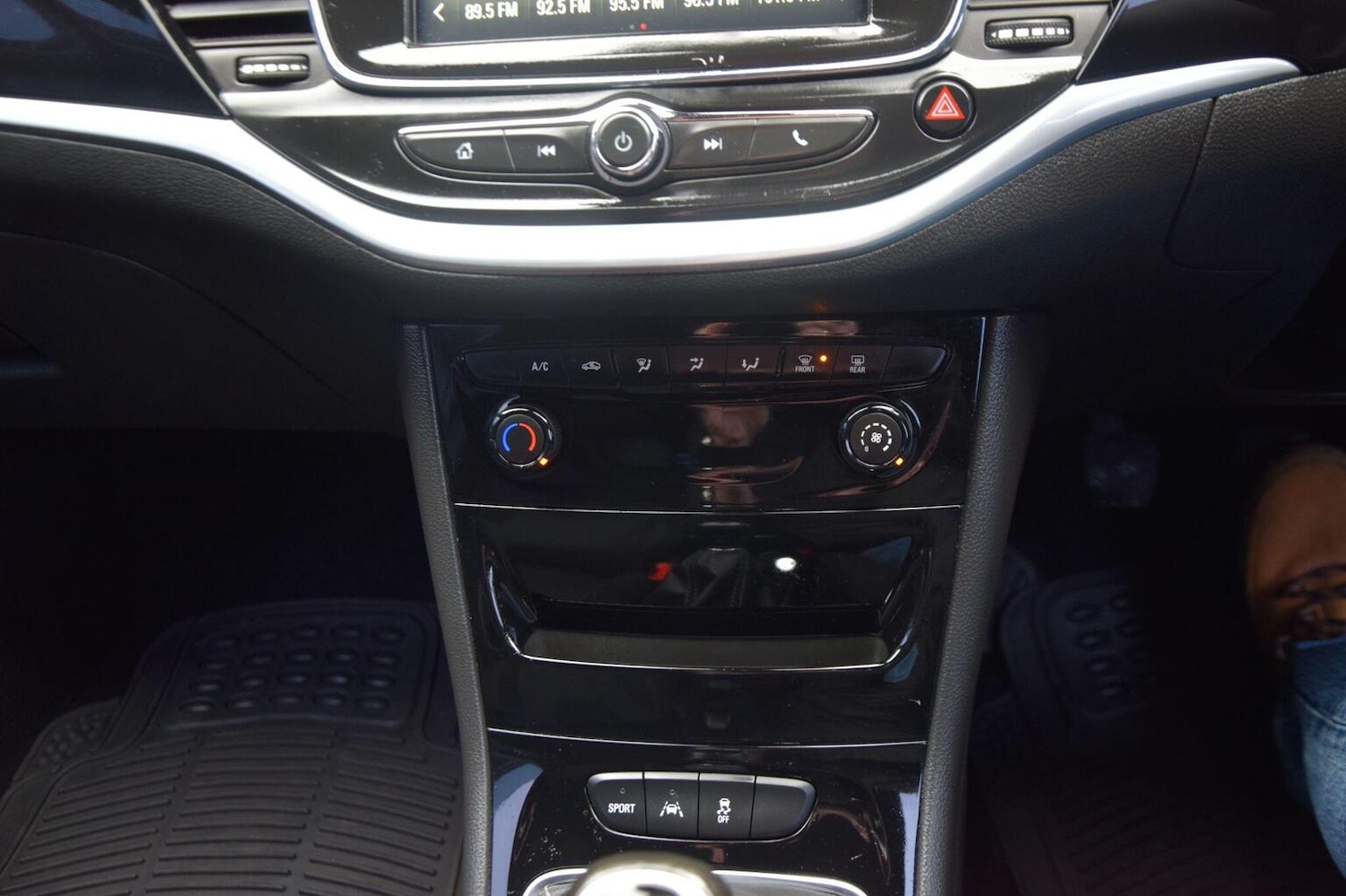 Used Vauxhall Astra 2016 for sale - 77650047: Photo 22