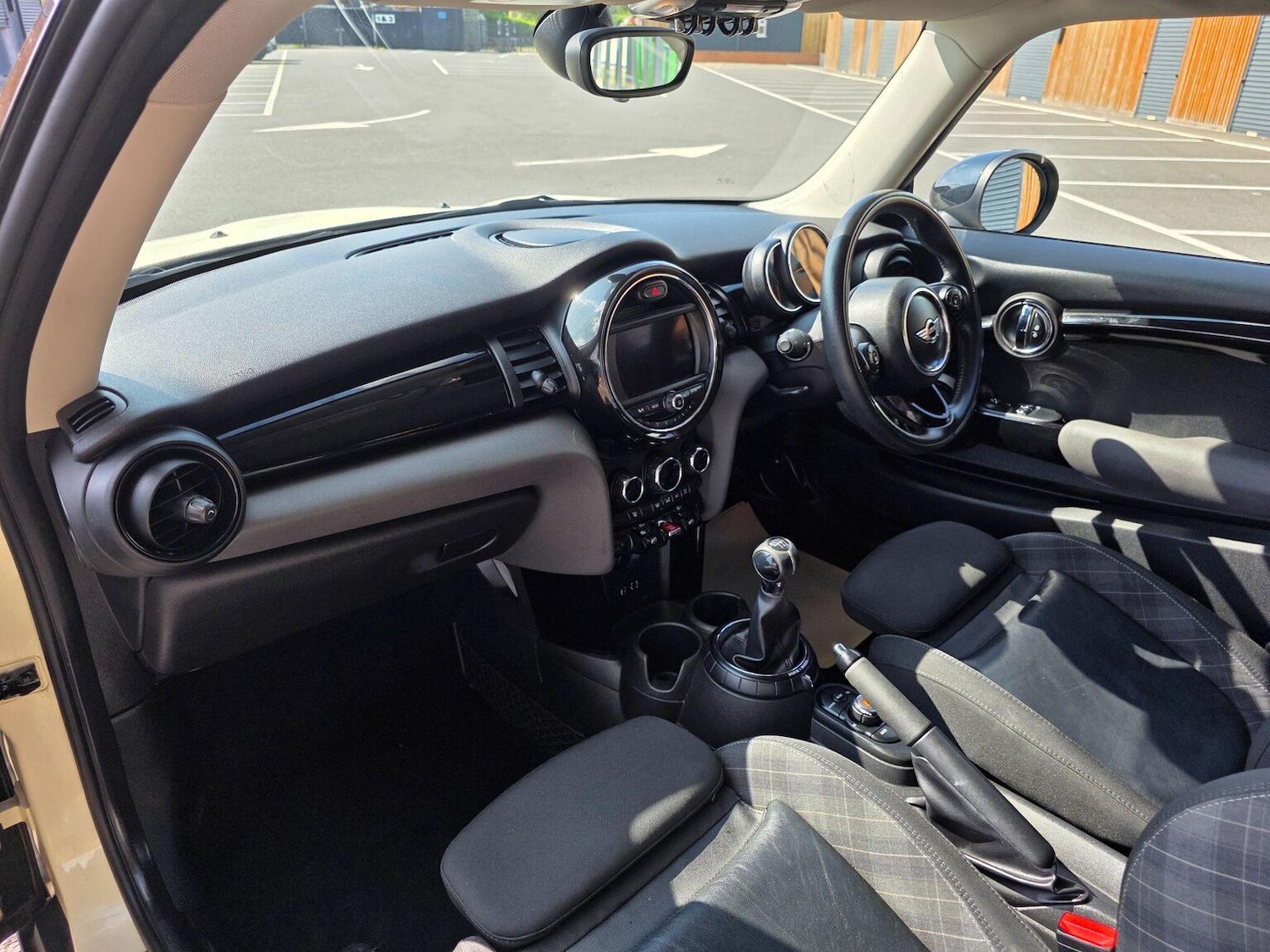 Used MINI Hatch 2015 for sale - 77154479: Photo 12