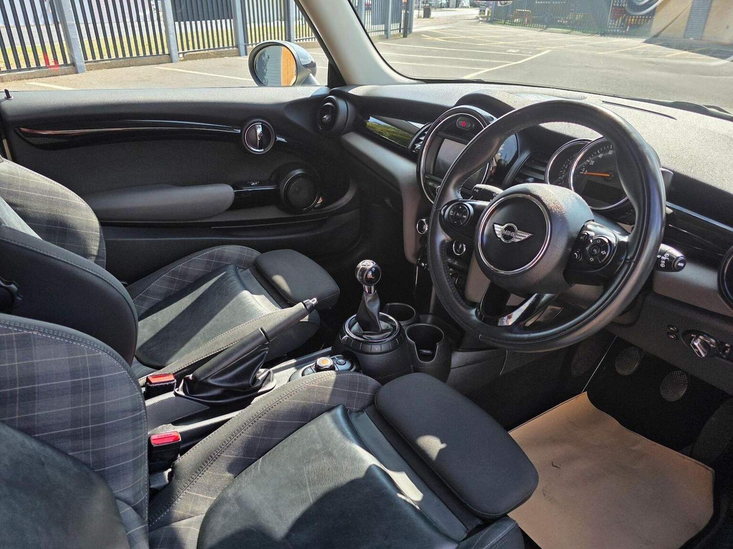 Used MINI Hatch 2015 for sale - 77154479: Photo 19