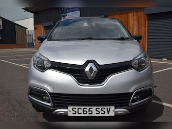 Used Renault Captur 2015 for sale - 79315035: Photo