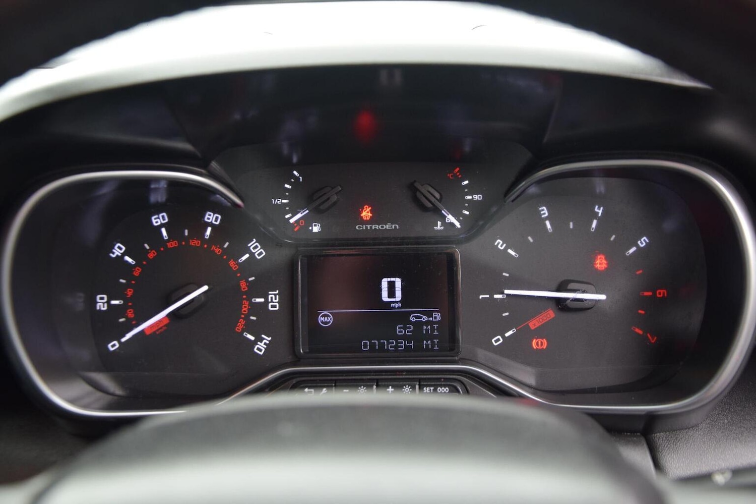 Used Citroen C3 Aircross 2018 for sale - 77395258: Photo 39