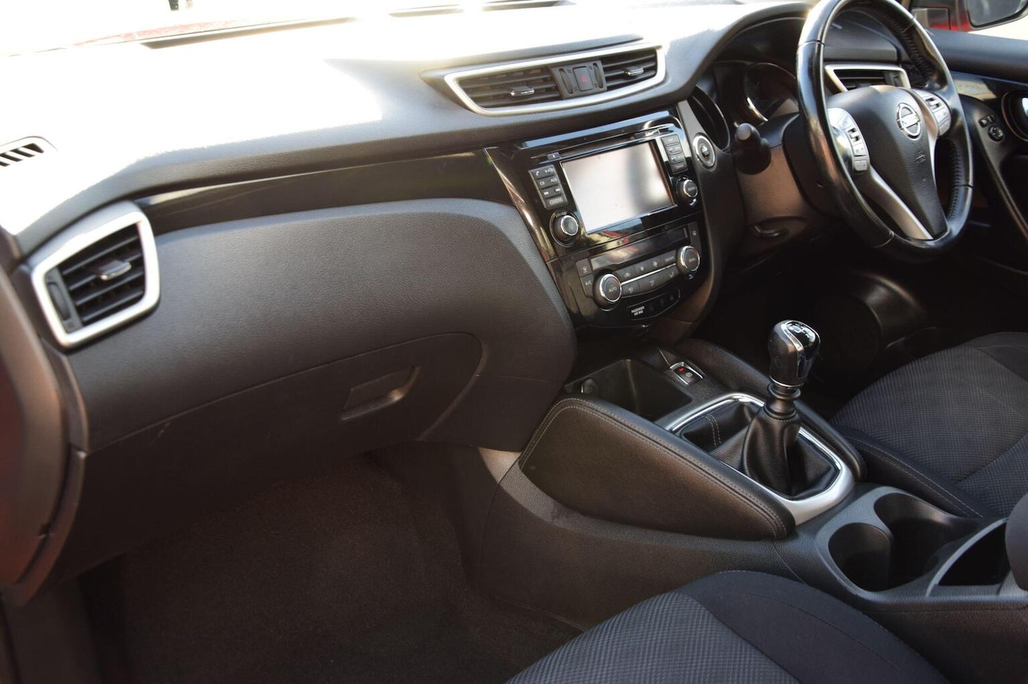 Used Nissan Qashqai 2016 for sale - 77154404: Photo 12