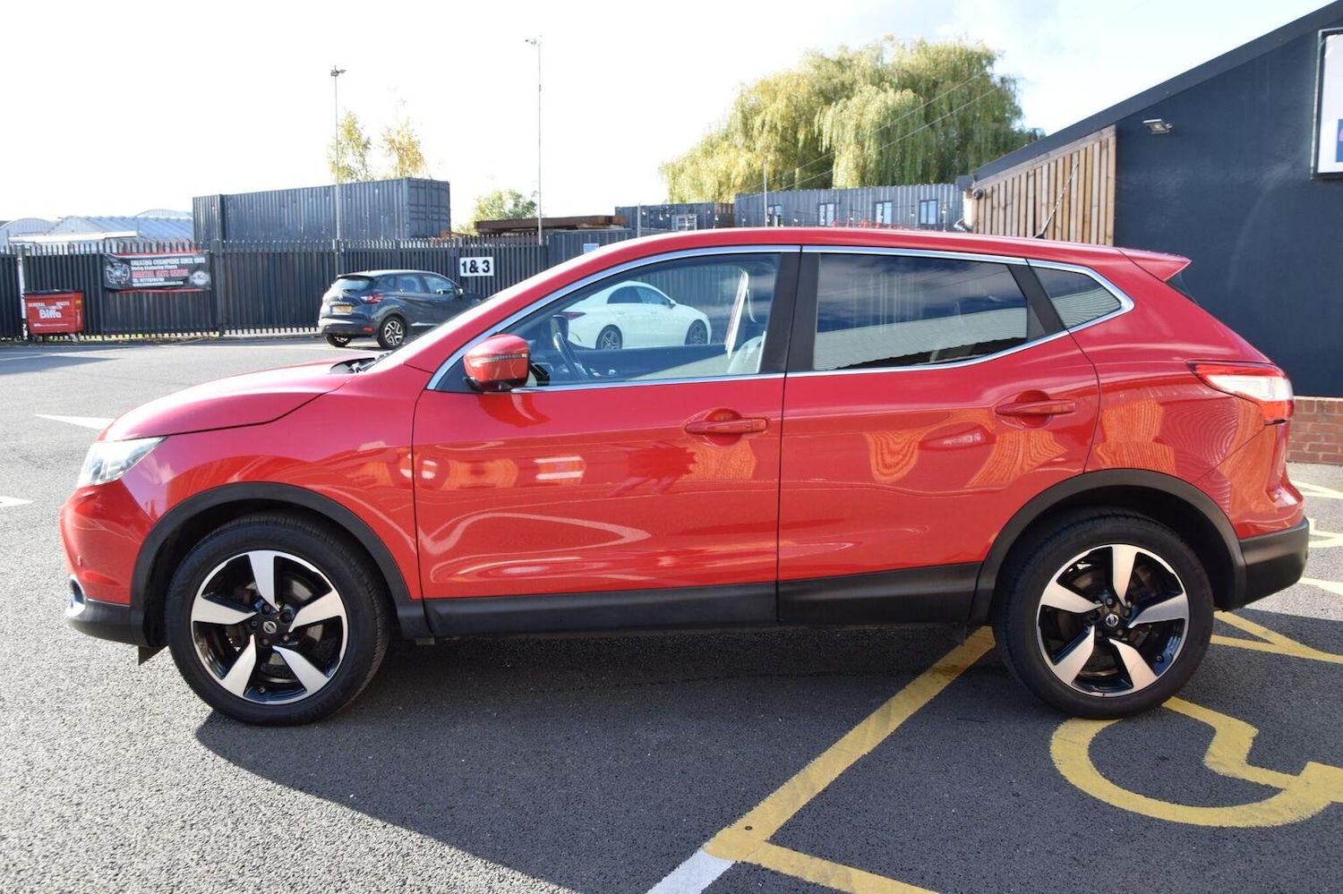 Used Nissan Qashqai 2016 for sale - 77154404: Photo 5