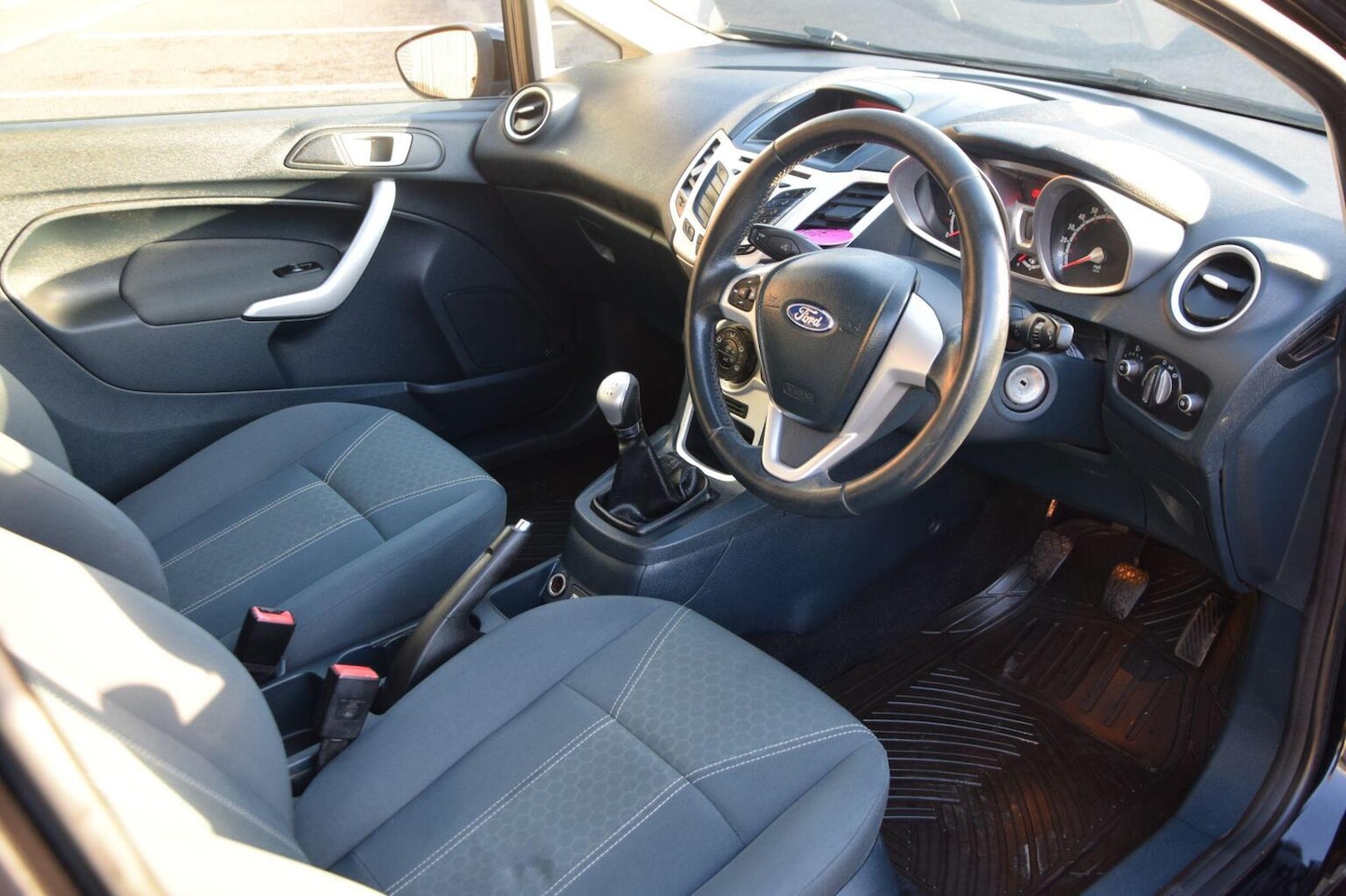 Used Ford Fiesta 2012 for sale - 77154461: Photo 11